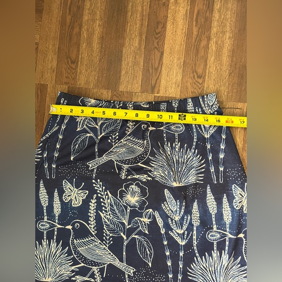 MissLook Women’s Asymmetrical Skirt Cotton All over Print Birds Blue/White Sz LG - Picture 10 of 10